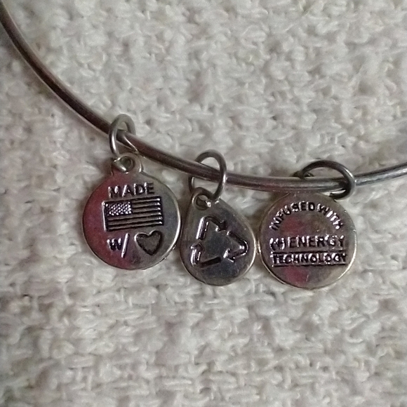 Silvertone infused with energy technology bracelet - Picture 2 of 4